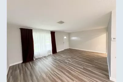 9602 NW 72nd Street, Tamarac, FL 33321 - Photo 10