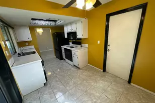 7105 NW 57th Ct NW, Tamarac, FL 33321 - Photo 4