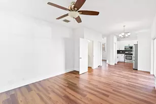 904 NW 126th Ave, Coral Springs, FL 33071 - Photo 10