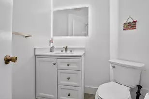 226 NW 75th Way, Plantation, FL 33317 - Photo 8