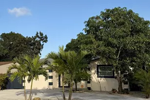 1130 NW 7th Ave, Fort Lauderdale, FL 33311 - Photo 2