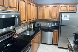 6345 Bay Club Dr, Fort Lauderdale, FL 33308 - Photo 6