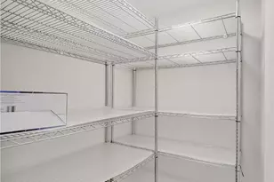 3800 N Hills Dr, Hollywood, FL 33021 - Photo 32