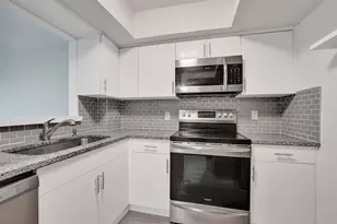 3800 N Hills Dr, Hollywood, FL 33021 - Photo 8