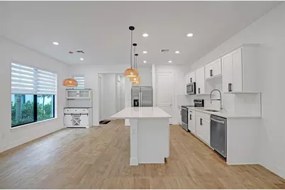 8355 NW 7th Place, Plantation, FL 33324 - Photo 24