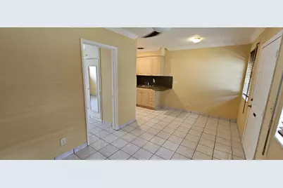 2211 Lincoln Street #11, Hollywood, FL 33020 - Photo 4