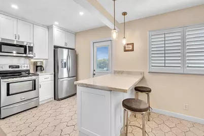 5800 NW 83rd Terrace, Tamarac, FL 33321 - Photo 12