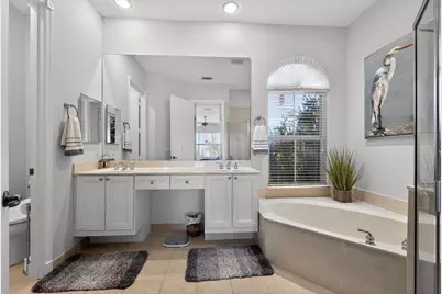 127 Casa Grande Court, Palm Beach Gardens, FL 33418 - Photo 12