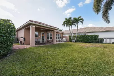 127 Casa Grande Court, Palm Beach Gardens, FL 33418 - Photo 2