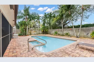 18337 104th Terrace, Boca Raton, FL 33498 - Photo 6