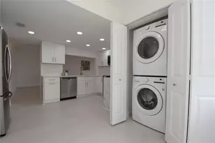 1831 Sabal Palm Dr, Davie, FL 33324 - Photo 28