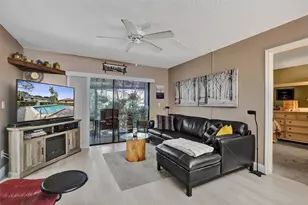 9629 NW 4th St, Coral Springs, FL 33071 - Photo 6