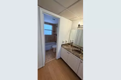 5515 N Lakewood Circle #122, Margate, FL 33063 - Photo 16