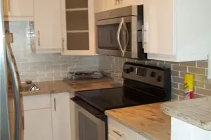 3040 NE 16th Ave, Fort Lauderdale, FL 33334 - Photo 2