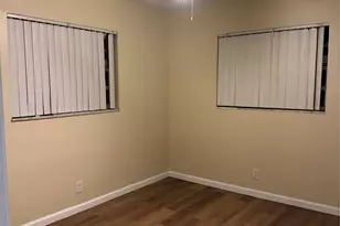 3991 Woodside Dr, Coral Springs, FL 33065 - Photo 8