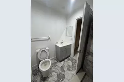 3991 Woodside Drive, Coral Springs, FL 33065 - Photo 2