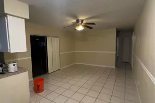 3991 Woodside Dr, Coral Springs, FL 33065 - Photo 6