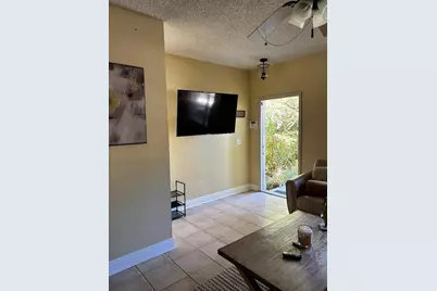 11050 Conch Court, Tamarac, FL 33321 - Photo 8