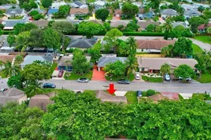 4685 Pine Grove Dr, Delray Beach, FL 33445 - Photo 8