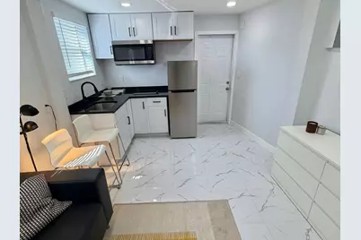 851 NW 4th Avenue, Pompano Beach, FL 33060 - Photo 4