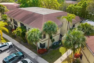 2963 Carambola Cir S, Coconut Creek, FL 33066 - Photo 20