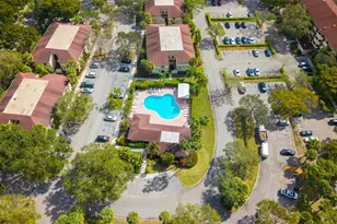 2963 Carambola Cir S, Coconut Creek, FL 33066 - Photo 28