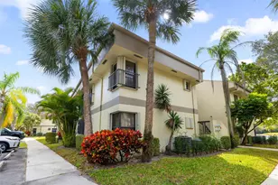 2963 Carambola Cir S, Coconut Creek, FL 33066 - Photo 4