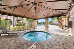 2926 S University Dr, Davie, FL 33328 - Photo 6