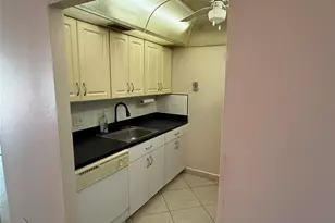 [Address not provided], Pompano Beach, FL 33062 - Photo 8