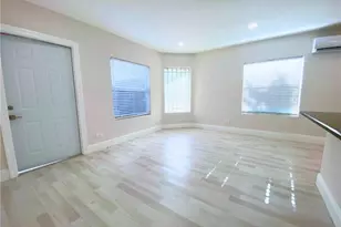 628 NE 8th Ave, Fort Lauderdale, FL 33304 - Photo 6