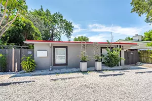 628 NE 8th Ave, Fort Lauderdale, FL 33304 - Photo 1