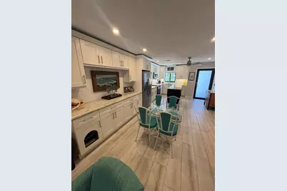 385 SE 17th Avenue #385, Deerfield Beach, FL 33441 - Photo 2