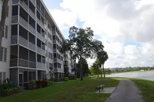 2801 N Palm Aire Dr, Pompano Beach, FL 33069 - Photo 42