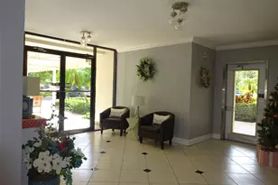 2801 N Palm Aire Dr, Pompano Beach, FL 33069 - Photo 30