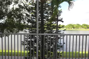 2801 N Palm Aire Dr, Pompano Beach, FL 33069 - Photo 14