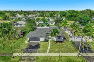 7521 Grant Ct, Hollywood, FL 33024 - Photo 4