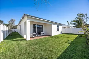 1018 Miami Blvd, Delray Beach, FL 33483 - Photo 32