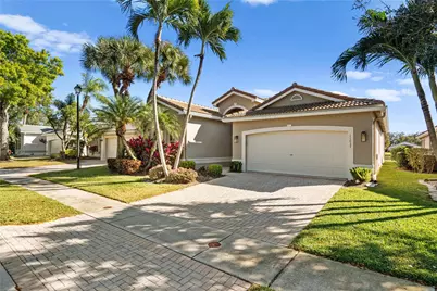 11637 Castellon Court, Boynton Beach, FL 33437 - Photo 2
