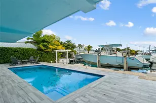 102 Harbor Dr, Tavernier, FL 33070 - Photo 6