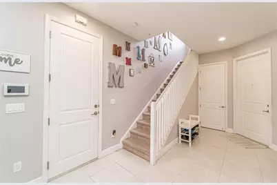 20938 NW 1st Street, Pembroke Pines, FL 33029 - Photo 12