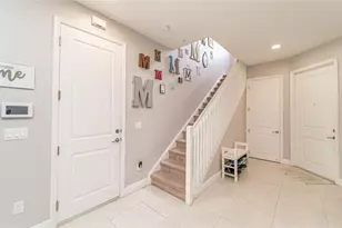 20938 NW 1st St, Pembroke Pines, FL 33029 - Photo 12