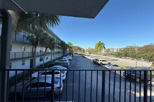 9440 SW 8th St, Boca Raton, FL 33428 - Photo 14