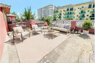 3213 NE 5th Street #201, Pompano Beach, FL 33062 - Photo 4