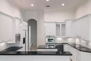 10897 Canary Island Ct, Plantation, FL 33324 - Photo 2