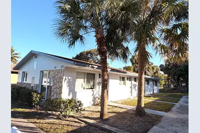 218 SW 1st Court, Pompano Beach, FL 33060 - Photo 2