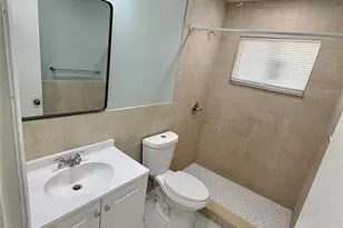 218 SW 1st Ct, Pompano Beach, FL 33060 - Photo 14