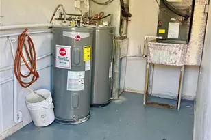 218 SW 1st Ct, Pompano Beach, FL 33060 - Photo 22