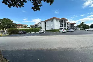 651 Pine Dr, Pompano Beach, FL 33060 - Photo 34