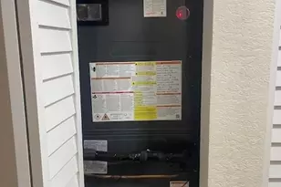 817 E Palm Run Dr, Pompano Beach, FL 33068 - Photo 14