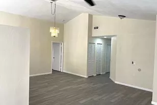 817 E Palm Run Dr, Pompano Beach, FL 33068 - Photo 18